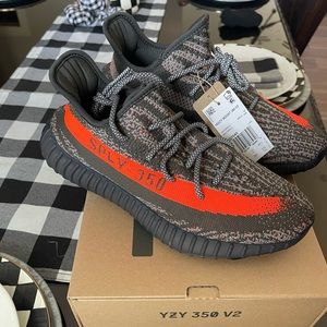 Yeezy Boost 350 V2